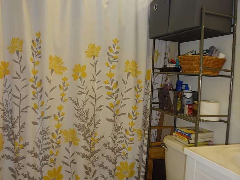 432 S Greensboro St — Photo 6
