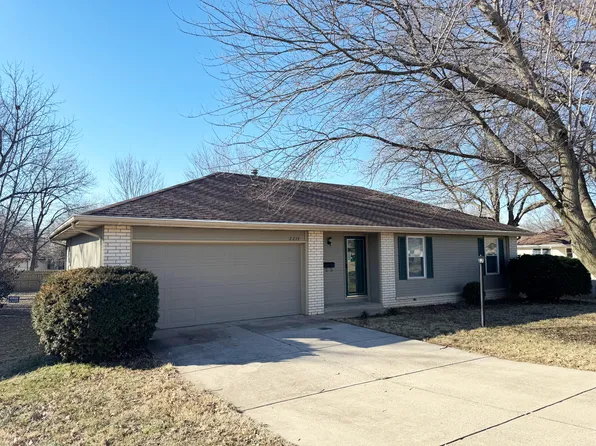 2219 S Fort Avenue, Springfield, MO 65807