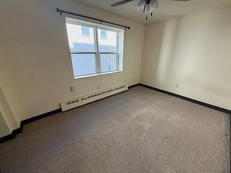 247 Langdon St #4 — Photo 3