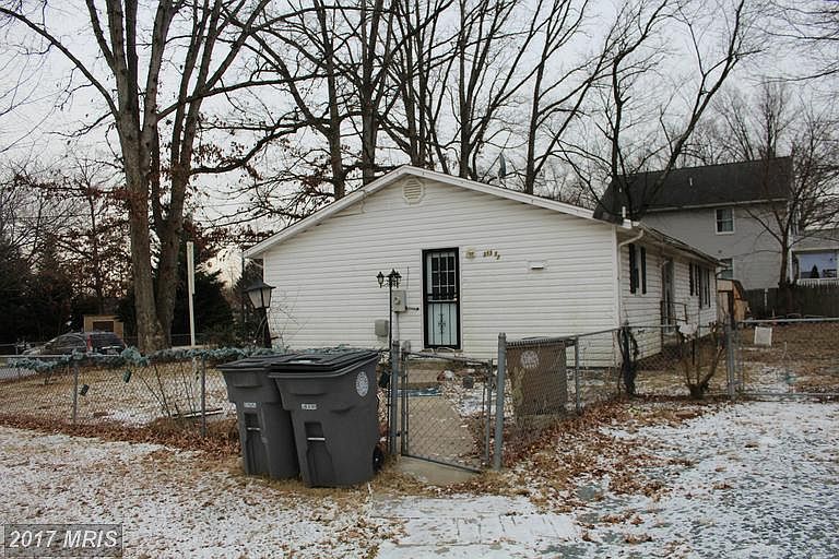 1st image of 313 Frederick Ave #1/2
