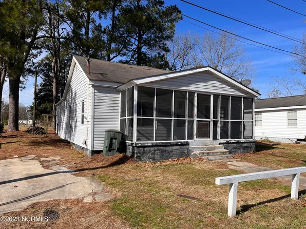 4368 West Avenue, Ayden, NC 28513