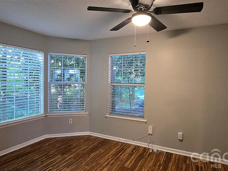 6039 Gray Gate Ln #B — Photo 10