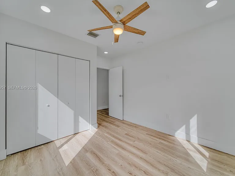 4345 SW 5th Ter — Photo 12