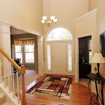 3rd image of 19448 Blue Spruce Dr