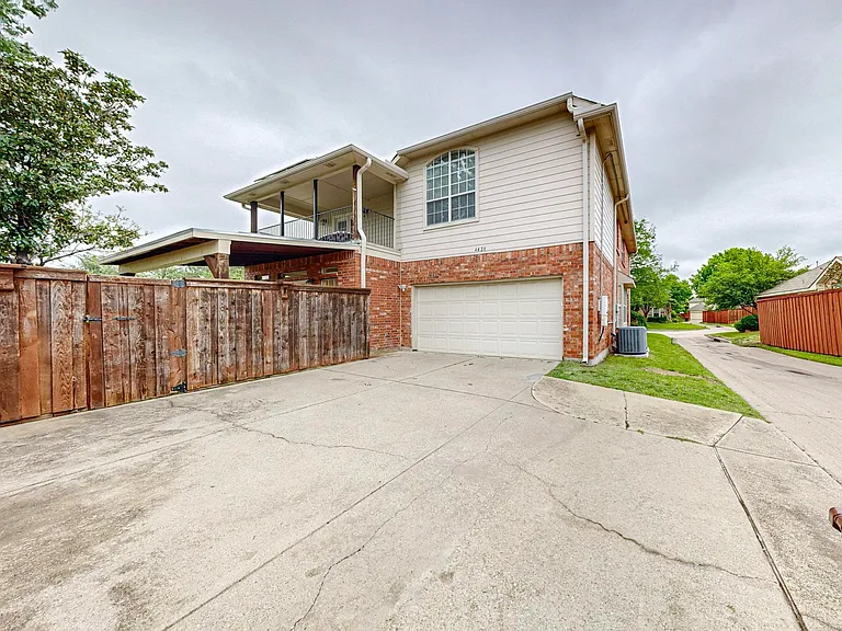 4428 Stromboli Dr — Photo 8