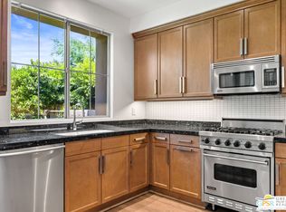 379 E Ameno Dr, Palm Springs, CA 92262