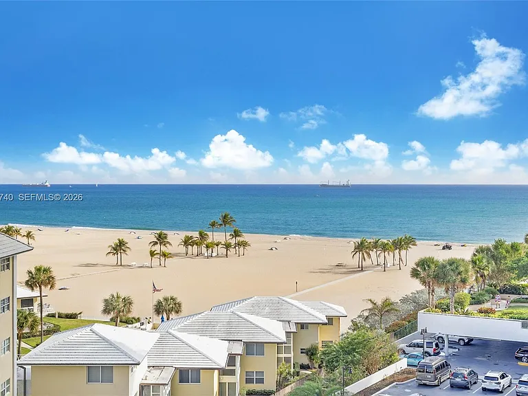2100 S Ocean Ln #601 — Photo 3
