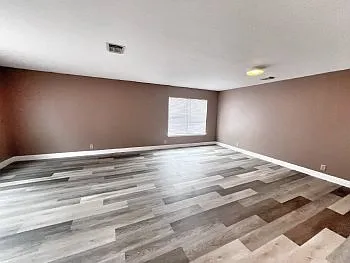 7338 Raintree Frst — Photo 10