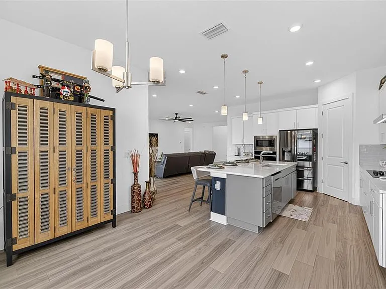 8634 Drummer Plank Dr — Photo 15