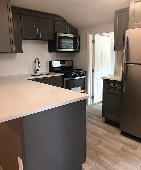 3-33 31st St #2 — Photo 3