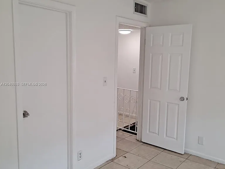 2560 NW 52nd Ave #C18 — Photo 8