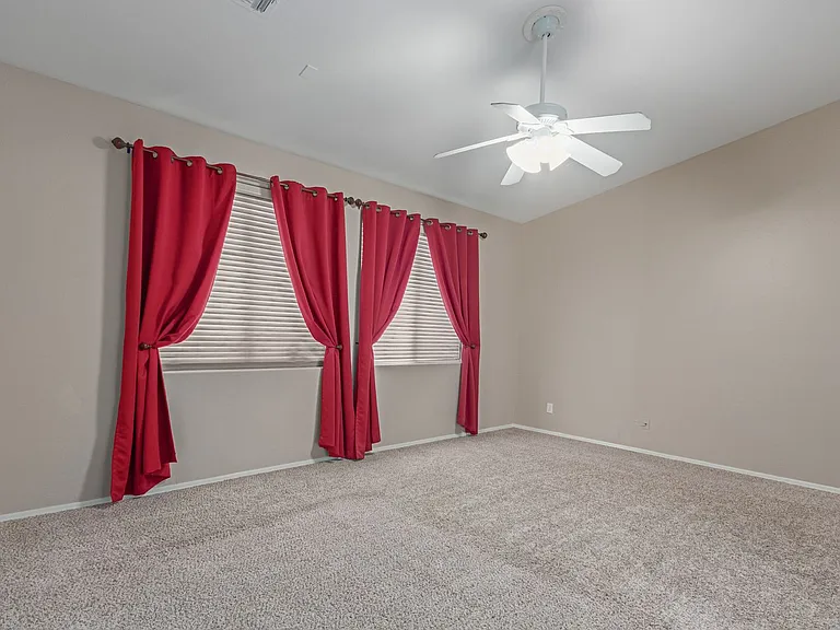 2206 W Fawn Dr — Photo 17