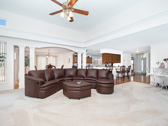 2nd image of 26205 W Chatham Dr