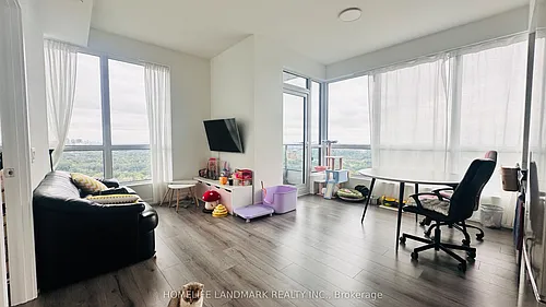 395 Bloor St E Photo 1