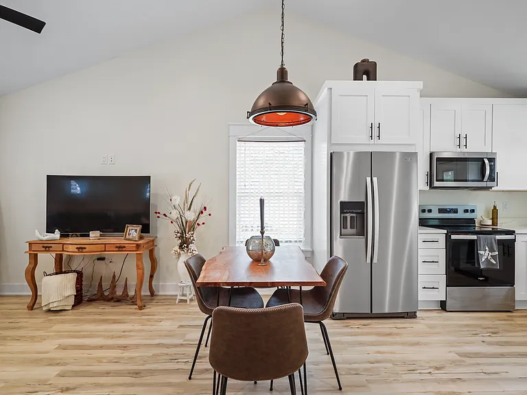 71 E Lafavre Ln — Photo 7