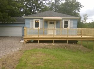 751 McRoberts Ave, Aurora, OH 44202