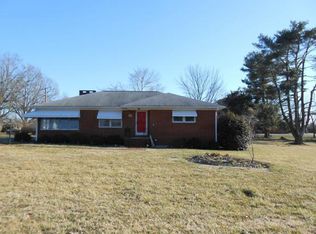 907 Highview St, Haw River, NC 27258