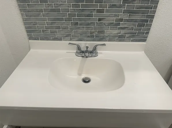 (undisclosed Address), Bakersfield, CA 93311