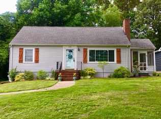 245 Country Club Ln, Paducah, KY 42001