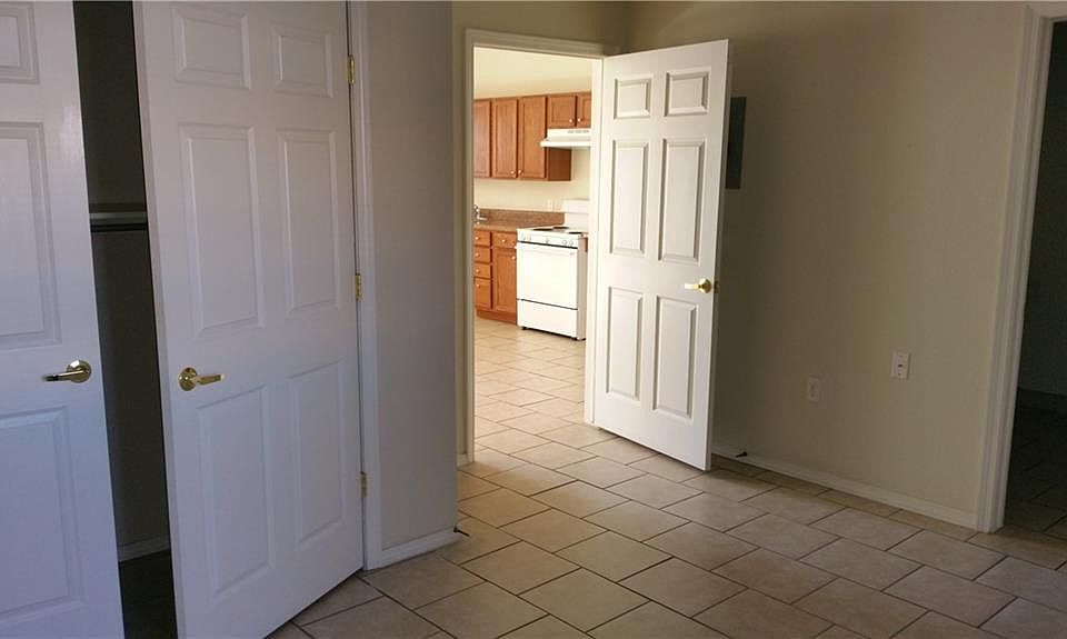 1st image of 5030 Fairbanks Dr APT 101A
