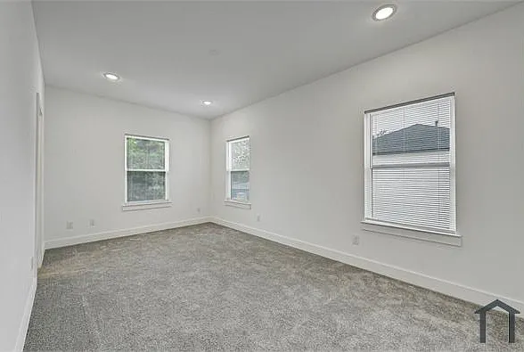5124 Gold St #B — Photo 10