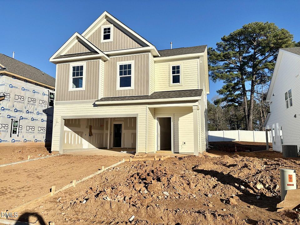 1st image of 26 Gerrad St #9