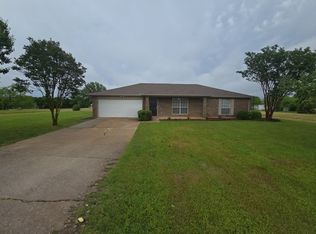 201 Steller Ln, Oak Point, TX 75068