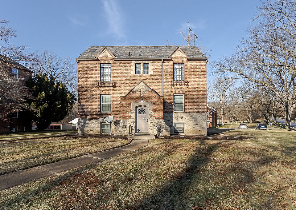 1st image of 4004 W Bancroft St APT 3