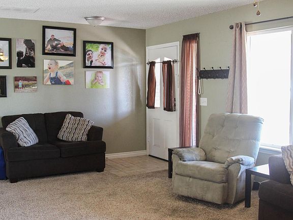 5th image of 42925 Leadhill Dr