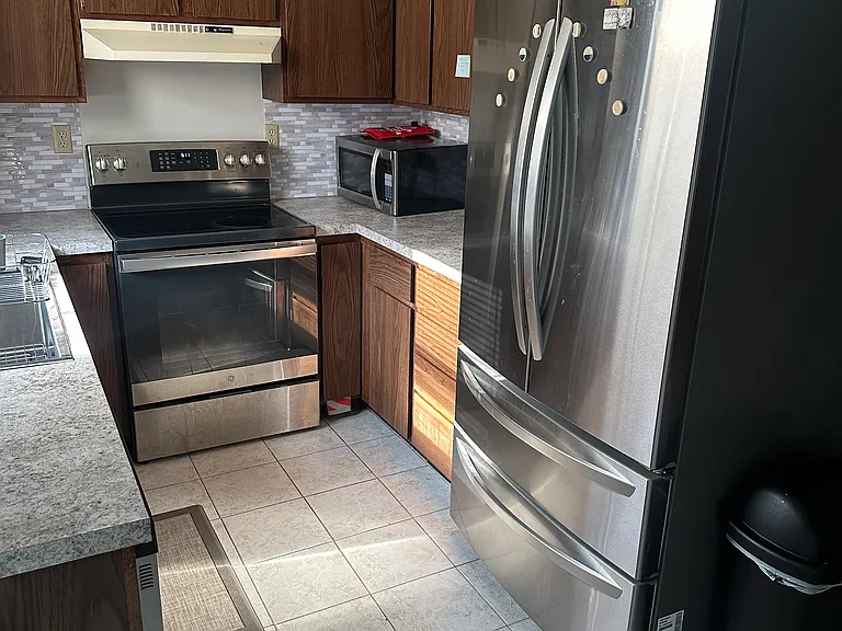 114 Hillcrest Ave #114 — Photo 6