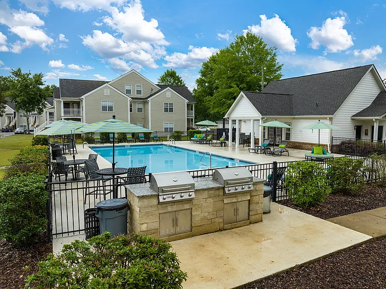 Maple Village Apartments — Photo 24