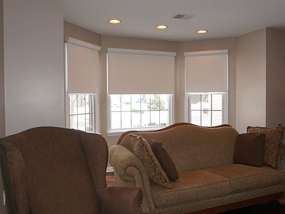 4th image of 5117 W Waterberry Dr