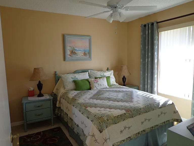 1168 Amaryllis Ct — Photo 4