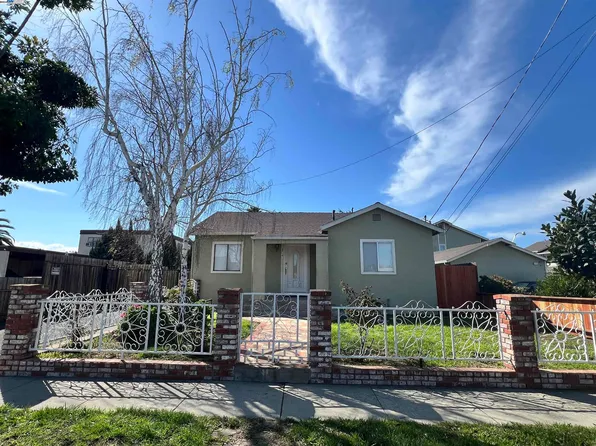 37141 Locust St, Newark, CA 94560