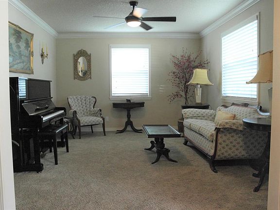 5th image of 9415 Whittington Dr