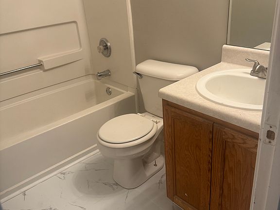 4th image of 1513 Eastern Sunrise Ln