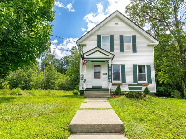 30 Highland Avenue, Littleton, NH 03561