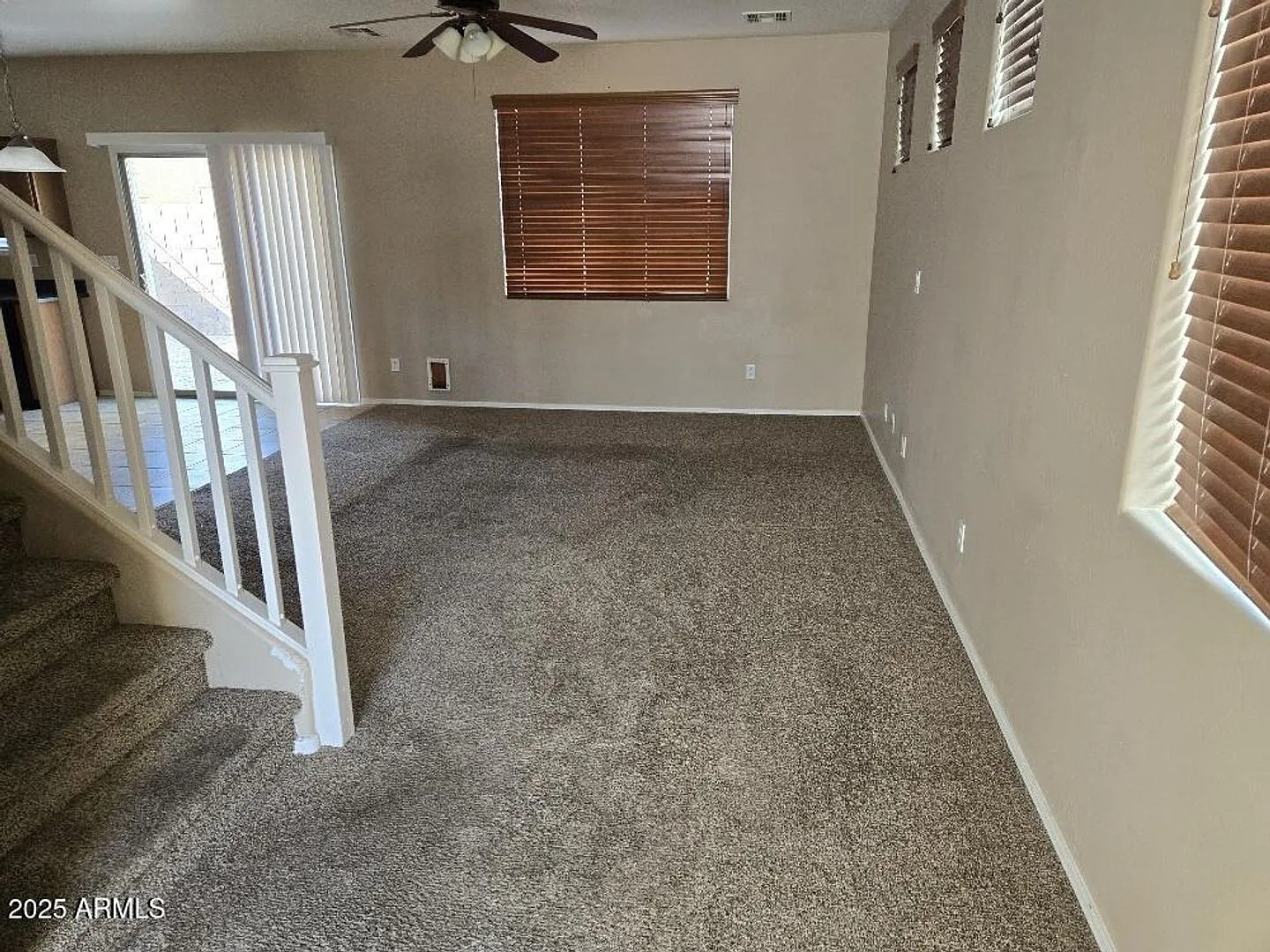 Nice 3 Bedroom home in Surprise — Photo 2