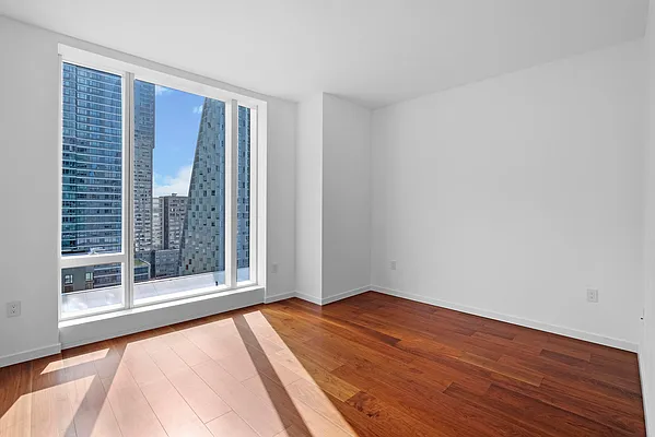 Rented by Compass | media 4