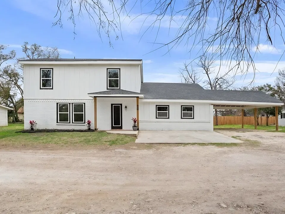 3706 Mountain Oak Ln
