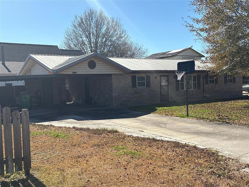 1st image of 108 David St