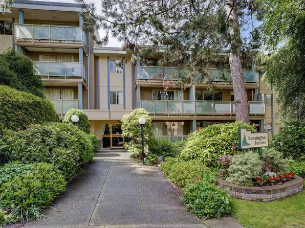 1025 Inverness Rd #416, Saanich, BC V8X 2S2