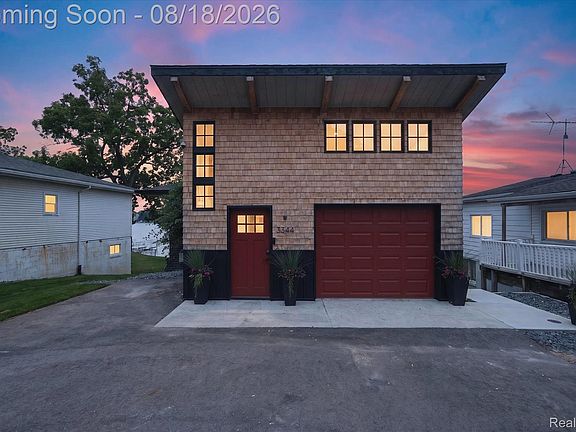5th image of 3344 Rush Lake Rd