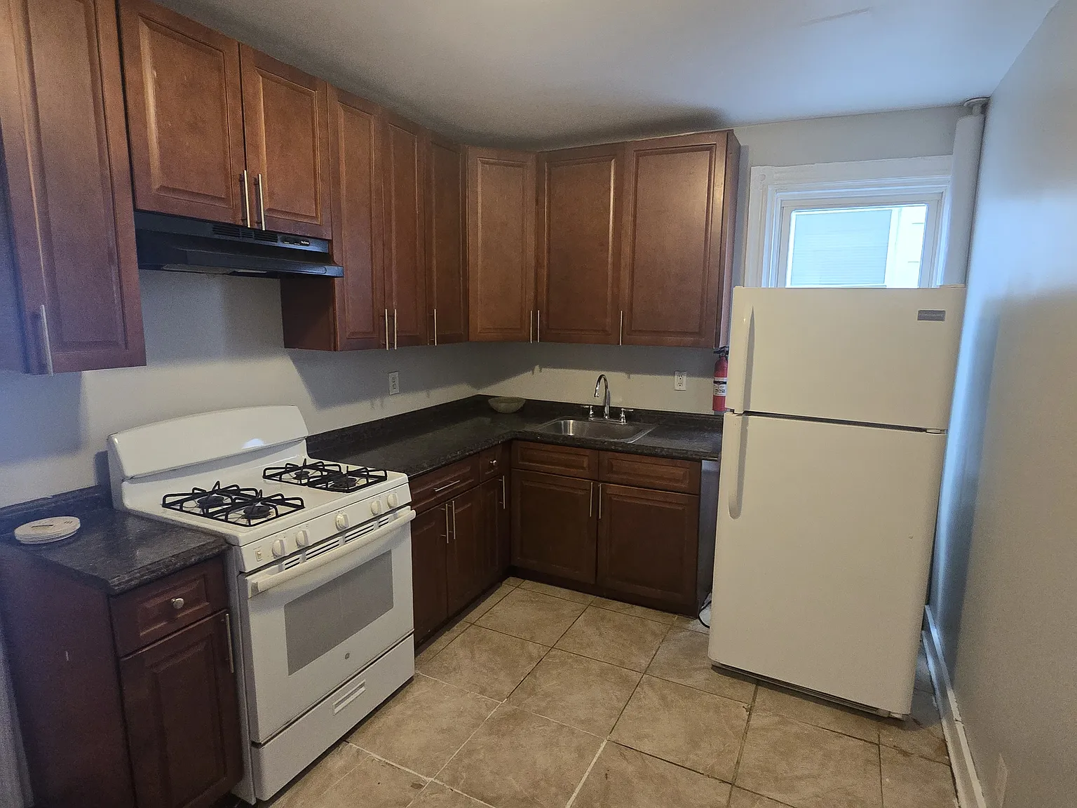 2 bed, $1,850 — Photo 1