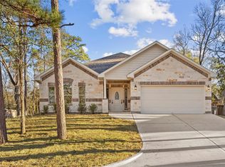 512 Sandy Oaks Dr, Huntsville, TX 77340