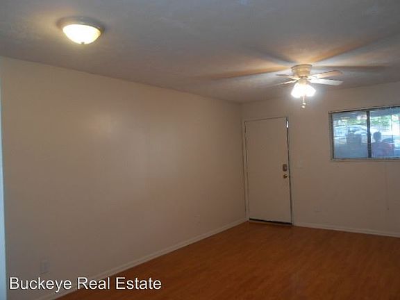 4th image of 1545 Indianola Ave APT 1B