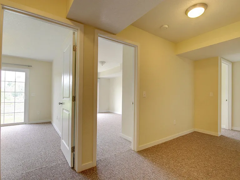 238 Baldwin St — Photo 10