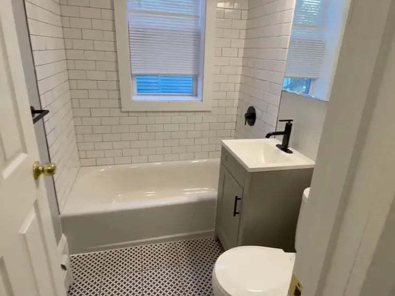 239 Lafayette St #4 — Photo 8