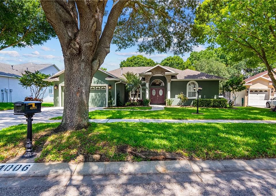 1st image of 4006 Valrico Grove Dr
