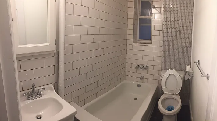 Rented by DSJ Management Corp | media 7